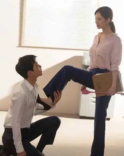 西檬之家ddlg是什么?探索字母圈中的童年游戏关系 一